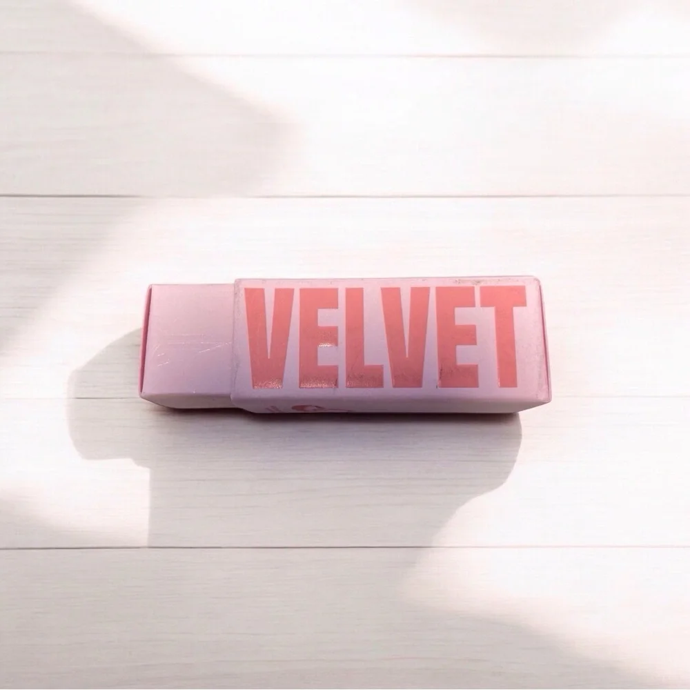 Jeffree Star Lipstick – Velvet Trap Discontinued GardenIng